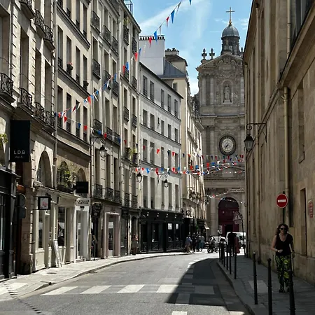 Appartamento En Plein Coeur Du Marais